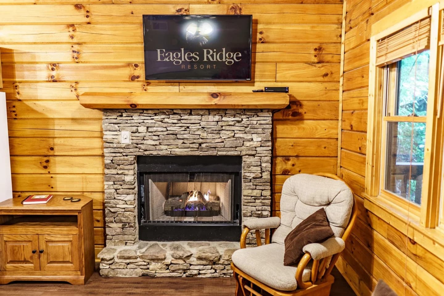ER97 - Squirrel's Retreat - Close to the action in Pigeon Forge!
